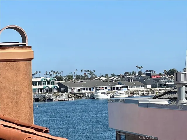 28 Giralda, Long Beach, California 90803