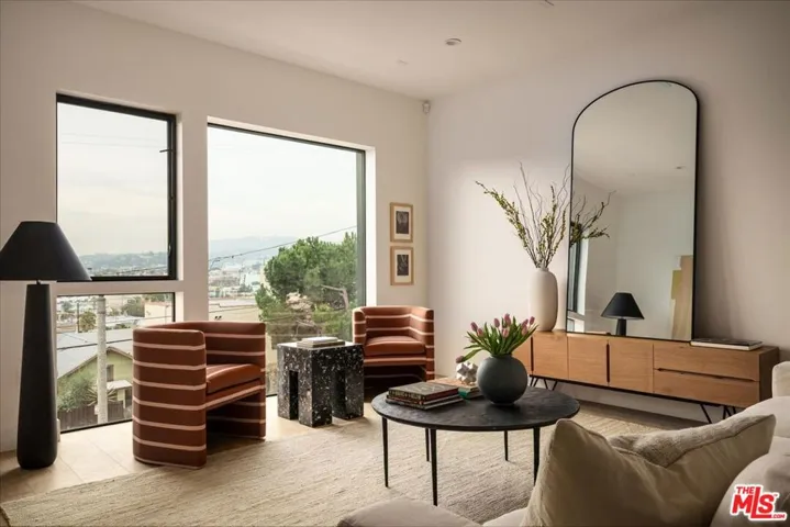 762 N Hyperion Avenue, Los Angeles, California 90029