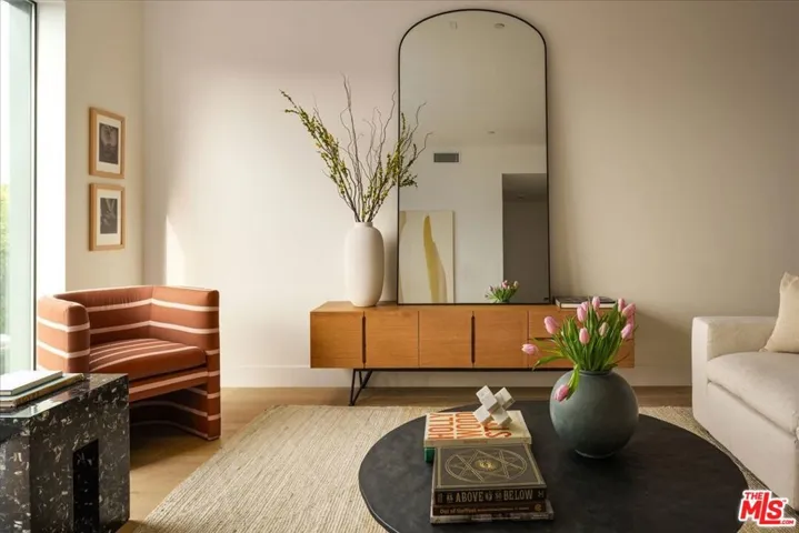 762 N Hyperion Avenue, Los Angeles, California 90029