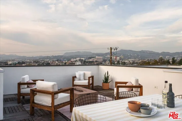 762 N Hyperion Avenue, Los Angeles, California 90029