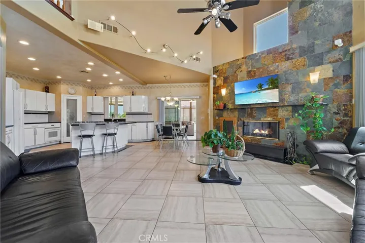 6152 Parker Drive, Palmdale, California 93551