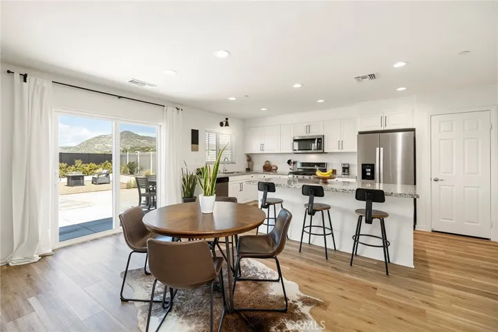 590 Corkwood Street, Hemet, California 92543