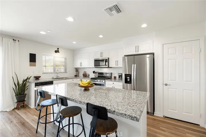 590 Corkwood Street, Hemet, California 92543