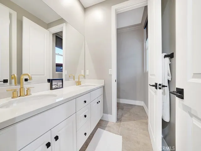 18646 Clubhouse Drive, Yorba Linda, California 92886