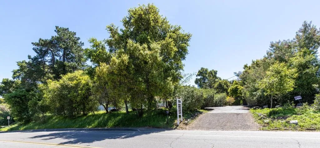20030 Herriman Avenue, Saratoga, California 95070