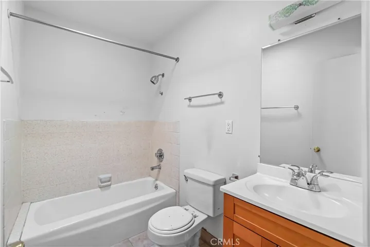1534 Euclid Street, Santa Monica, California 90404