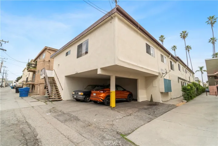 1534 Euclid Street, Santa Monica, California 90404