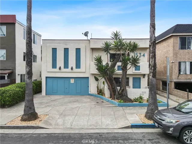 1534 Euclid Street, Santa Monica, California 90404