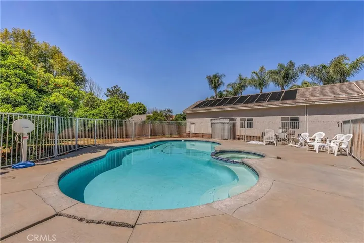 2556 Braden Place, Riverside, California 92503