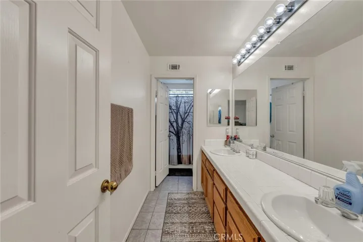 2556 Braden Place, Riverside, California 92503