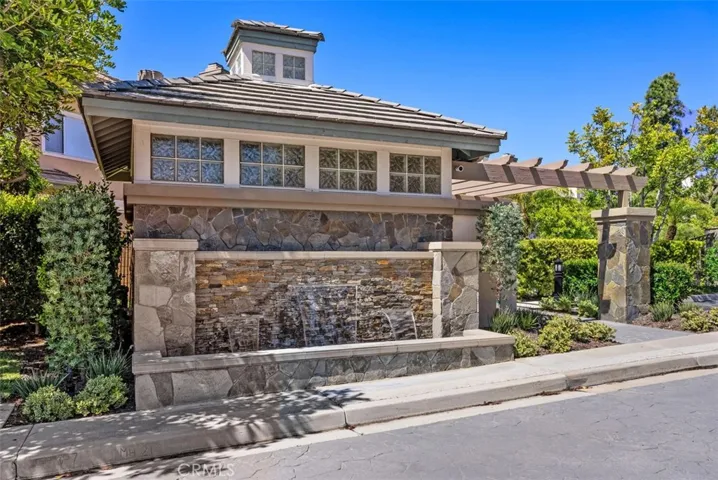 14 Stoney Pointe, Laguna Niguel, California 92677