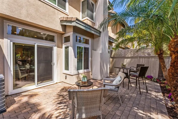 14 Stoney Pointe, Laguna Niguel, California 92677
