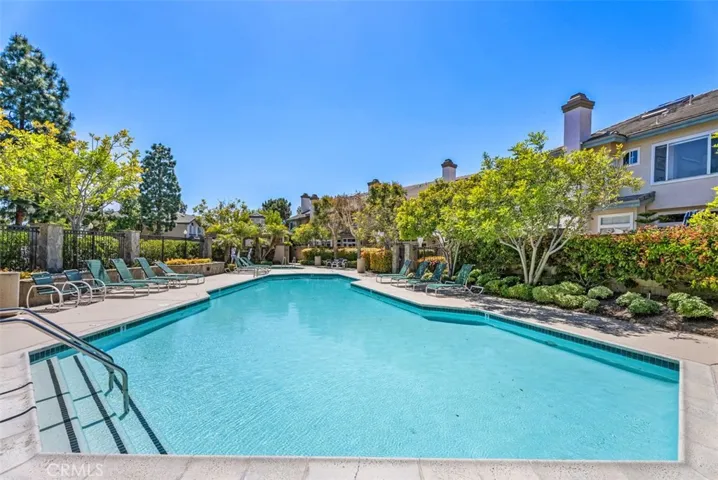 14 Stoney Pointe, Laguna Niguel, California 92677
