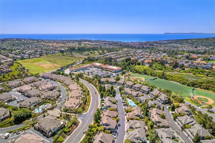 14 Stoney Pointe, Laguna Niguel, California 92677