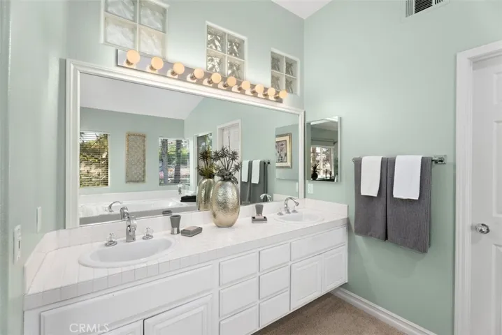 14 Stoney Pointe, Laguna Niguel, California 92677