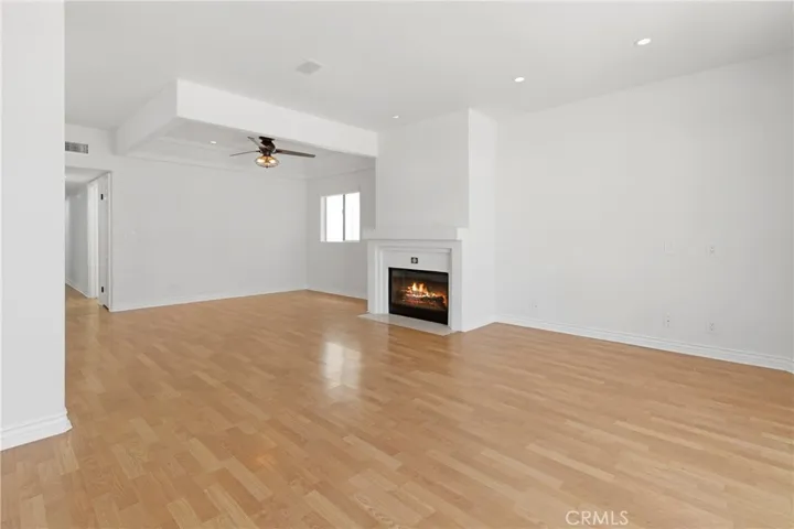 1321 W Bay Avenue, Newport Beach, California 92661