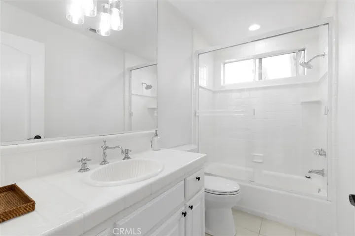 1321 W Bay Avenue, Newport Beach, California 92661