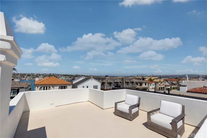 1321 W Bay Avenue, Newport Beach, California 92661
