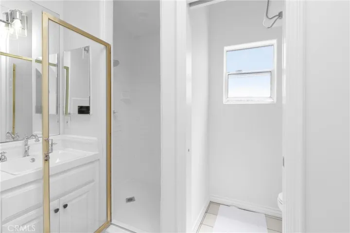 1321 W Bay Avenue, Newport Beach, California 92661