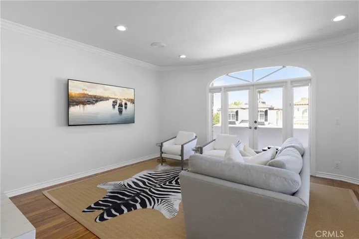 1321 W Bay Avenue, Newport Beach, California 92661