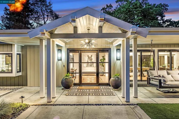Sleek Entrance