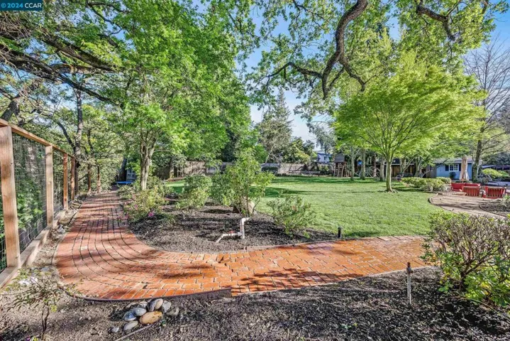 12 Ramon Ct, Danville, California 94526