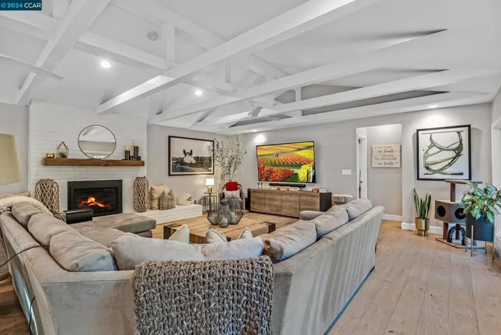 12 Ramon Ct, Danville, California 94526