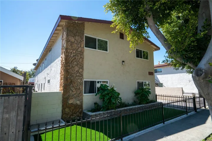 1520 W 20th Street, Long Beach, California 90810