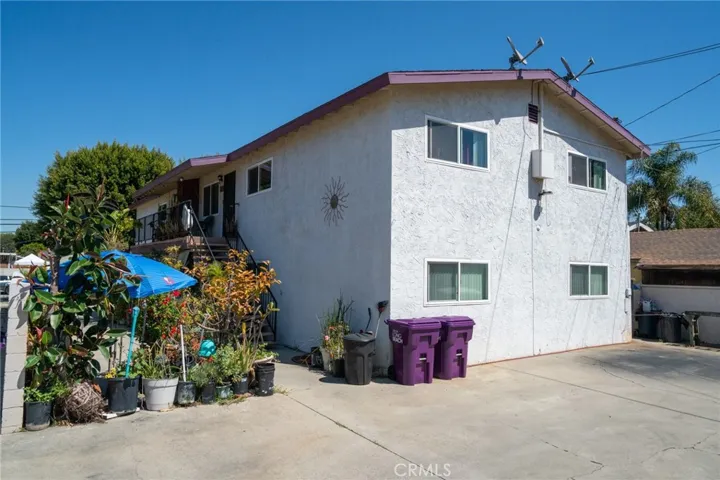 1520 W 20th Street, Long Beach, California 90810