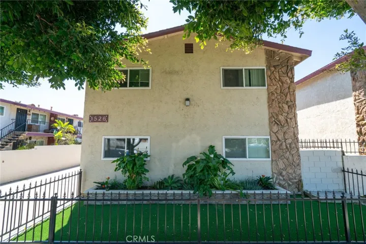 1526 W 20th Street, Long Beach, California 90810