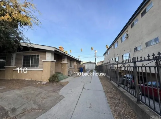110 N Mariposa Ave, Los Angeles, California 90004