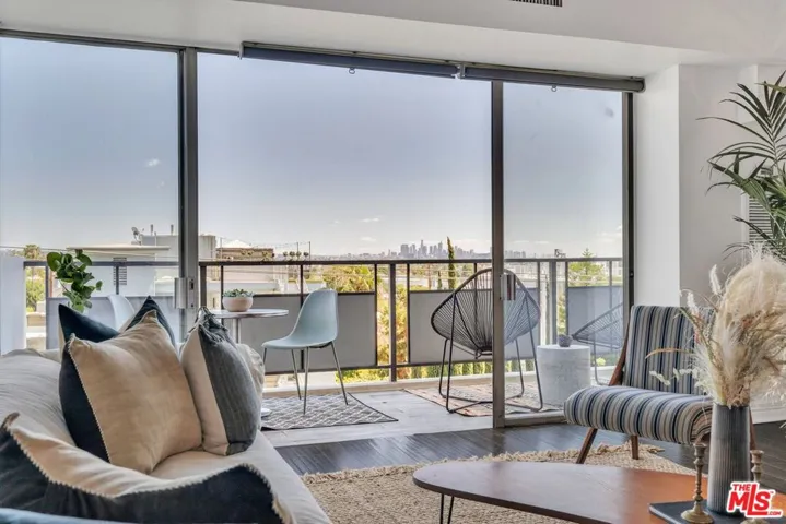 Stunning LA Basin Views