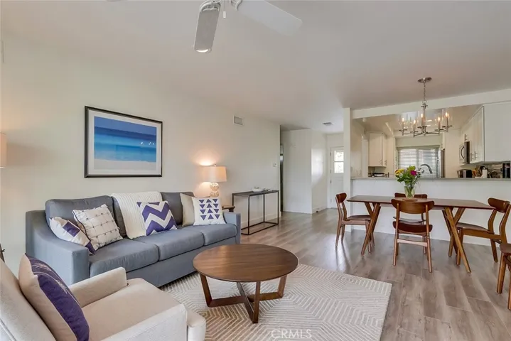 624 Hilvanar, Newport Beach, California 92660