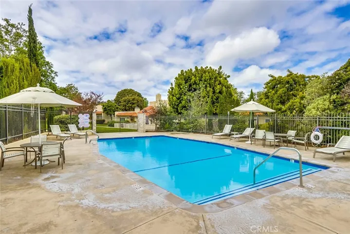 624 Hilvanar, Newport Beach, California 92660
