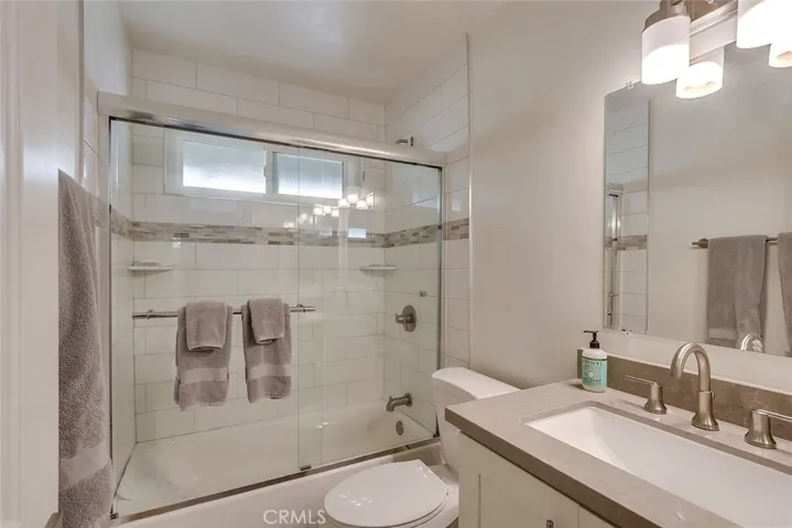 624 Hilvanar, Newport Beach, California 92660