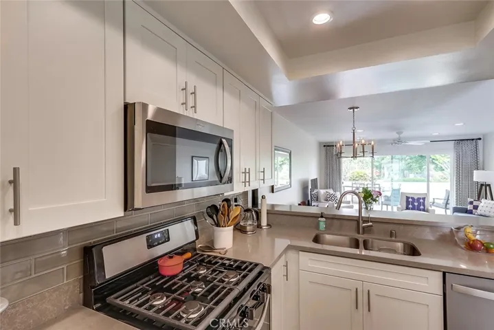 624 Hilvanar, Newport Beach, California 92660