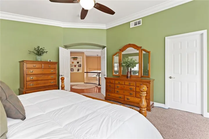 976 S Creekview Lane, Anaheim Hills, California 92808