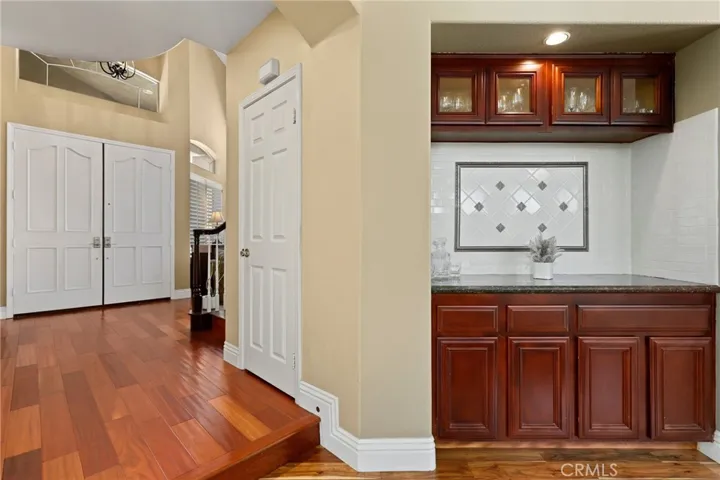 976 S Creekview Lane, Anaheim Hills, California 92808
