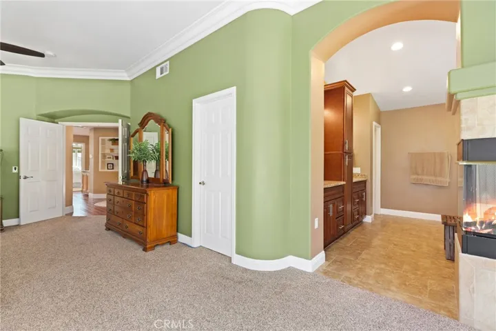 976 S Creekview Lane, Anaheim Hills, California 92808