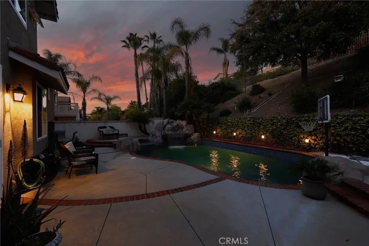 976 S Creekview Lane, Anaheim Hills, California 92808