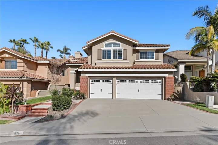 976 S Creekview Lane, Anaheim Hills, California 92808