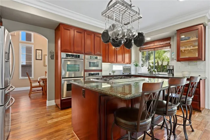 976 S Creekview Lane, Anaheim Hills, California 92808