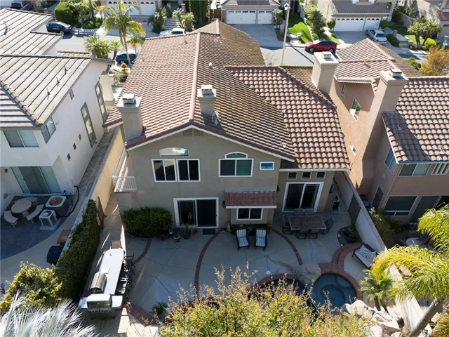 976 S Creekview Lane, Anaheim Hills, California 92808