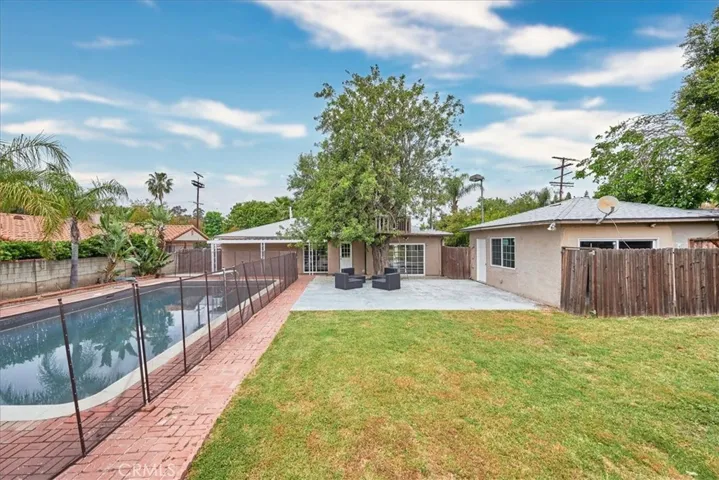 10836 Columbus Avenue, Mission Hills (san Fernando), California 91345
