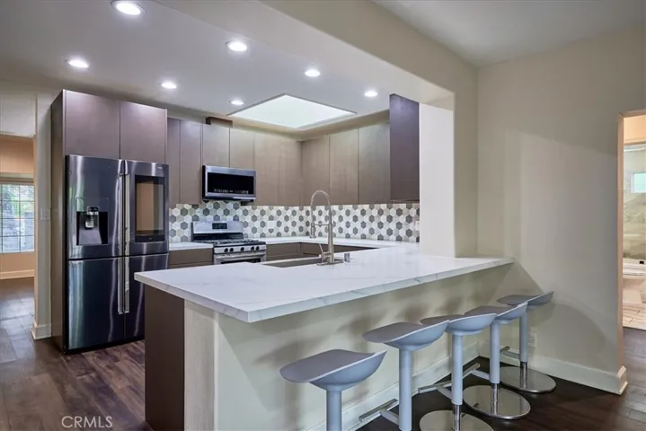 10836 Columbus Avenue, Mission Hills (san Fernando), California 91345