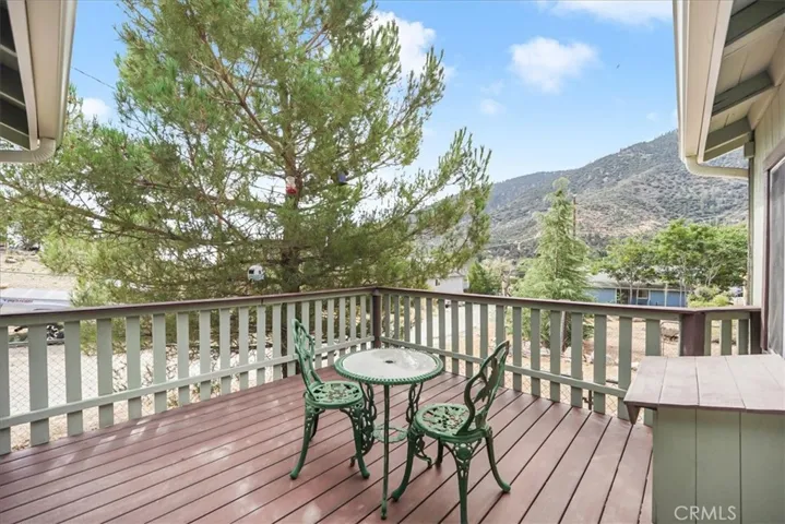 716 Santa Cruz Trl, Frazier Park, California 93225