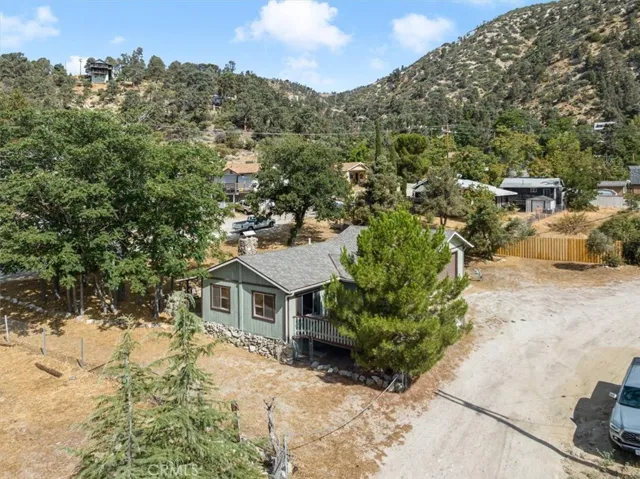 716 Santa Cruz Trl, Frazier Park, California 93225