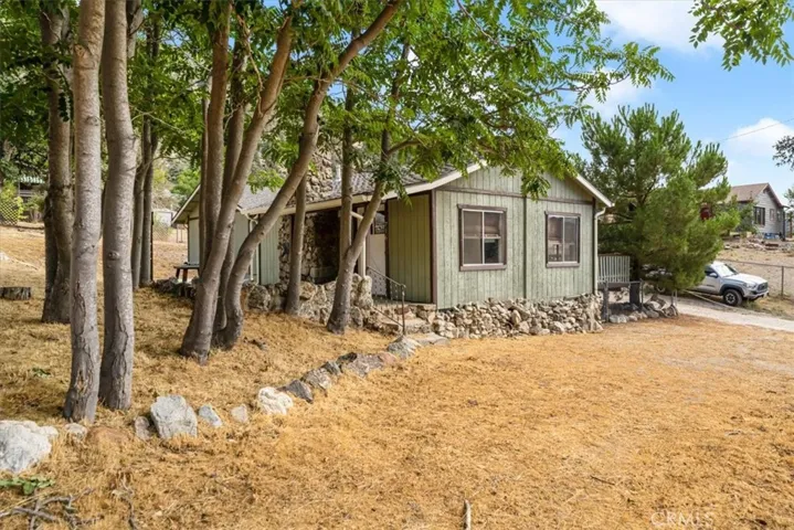 716 Santa Cruz Trl, Frazier Park, California 93225