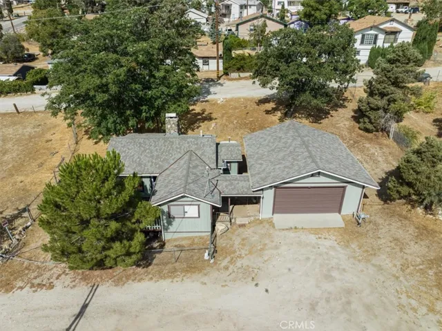 716 Santa Cruz Trl, Frazier Park, California 93225