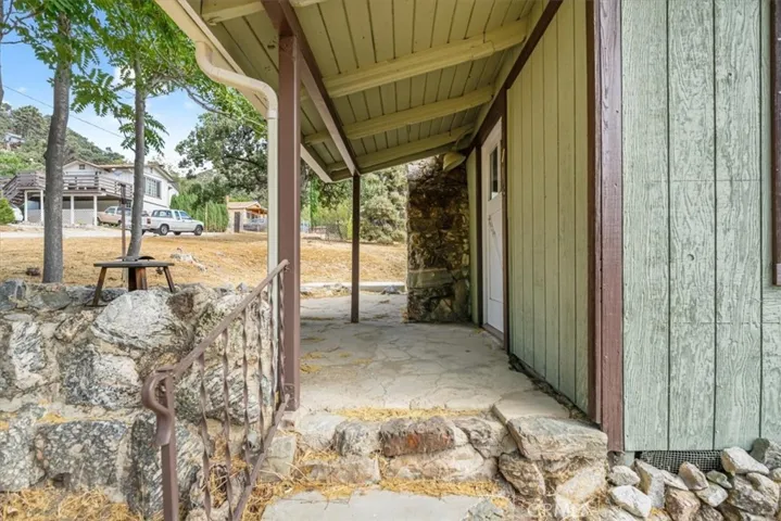 716 Santa Cruz Trl, Frazier Park, California 93225